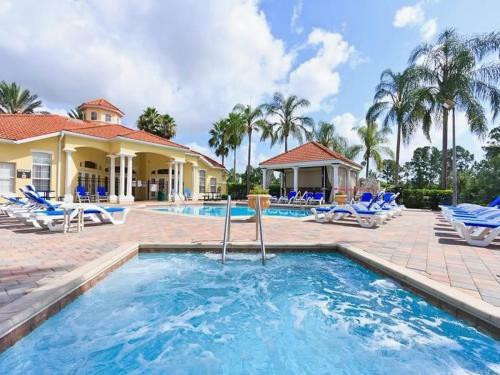 Fantastic 5 Bedroom Retreat At Emerald Island Resort