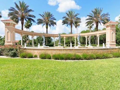 Fantastic 5 Bedroom Retreat At Emerald Island Resort