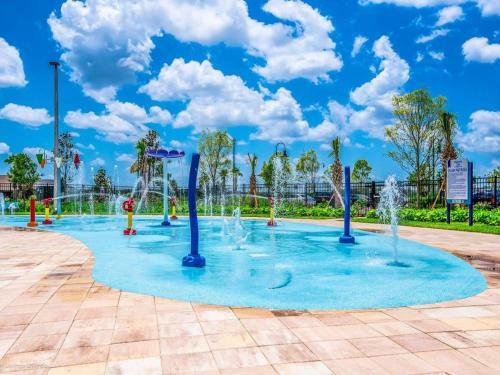 Contemporary D�cor Single Home With Private Pool Sl4773