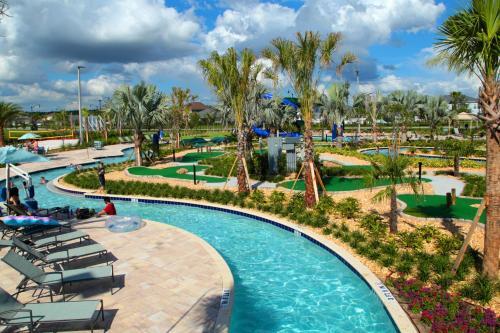 Four Bedrooms W/ Pool Storey Lake Resort 4902