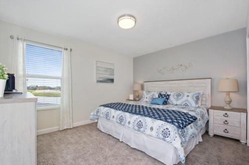 Villa 6 Bedroom, 4 Suites, 5 Minutes From Disney Parks