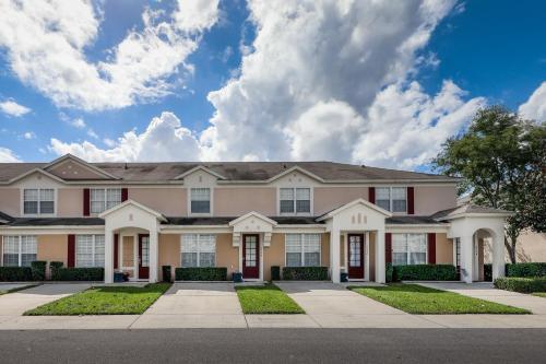 Windsor Palms (#2374)
