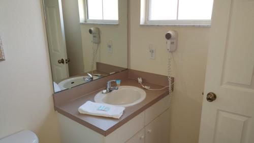 Pompano Beach Townhome #221850 Townhouse