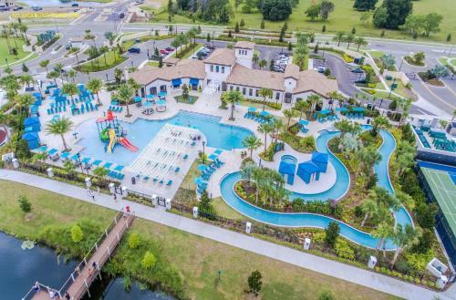 Stay Door Steps From Disney In de Leon Pool Retreat
