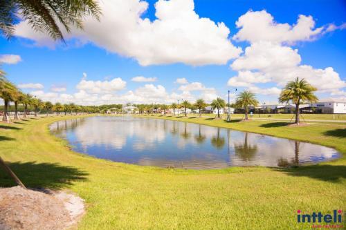 Stunning Vacation Home With Private Pool So3890