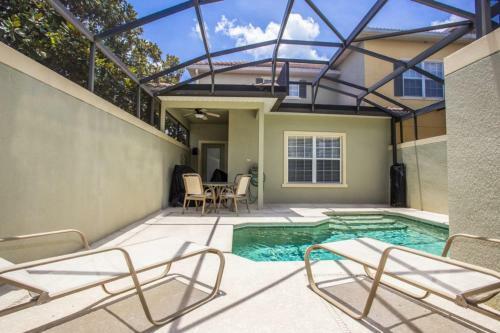 Brand New 5 Bed Villa - Paradise Palms