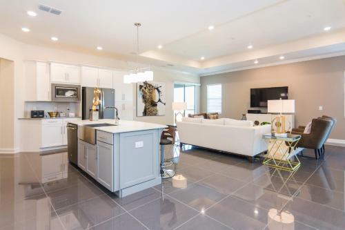 Deluxe Apartment At Storey Lake (243546)