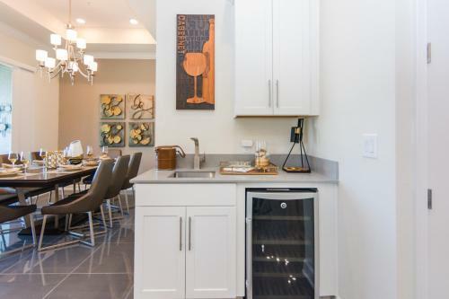 Deluxe Apartment At Storey Lake (243546)