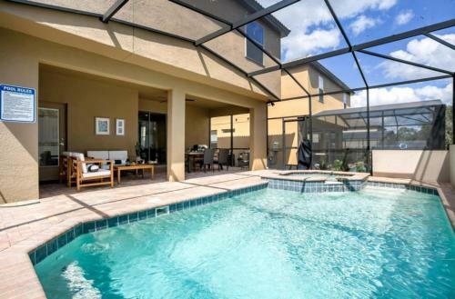 Modern Large Pool Home Next Disney-world Orlando