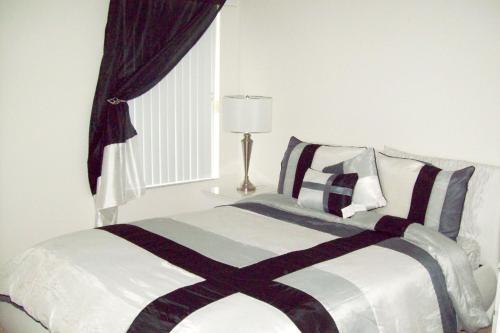 Kissimmee Villa Sleeps 12 Pool Air Con Wifi