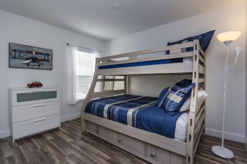 950 Lake Berkley Drive Villa #221678 Villa