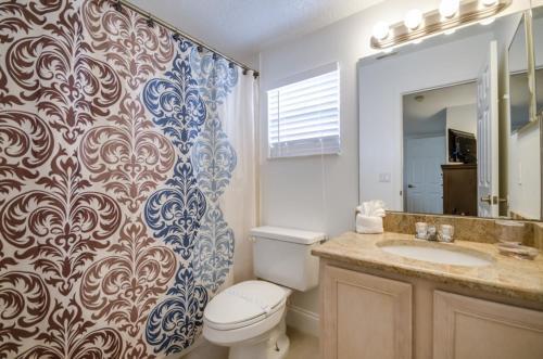 Lake Berkley Villa #231075