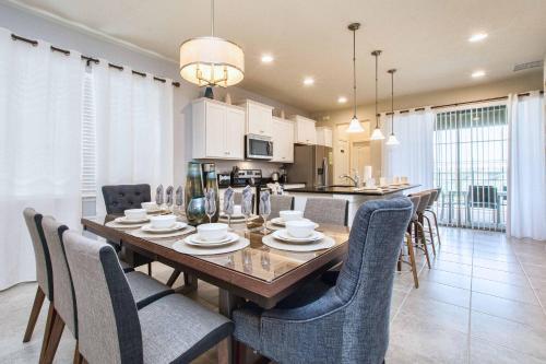 Villa Windsor At Westside-5 Bedrooms House W/pool-3716ww