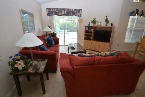 4 Bedroom Pool Home, Emerald Island Resort