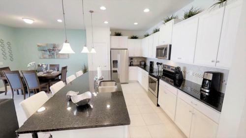 Windsor At Westside Resort 4 Bedroom Vacation Home With Pool 1748