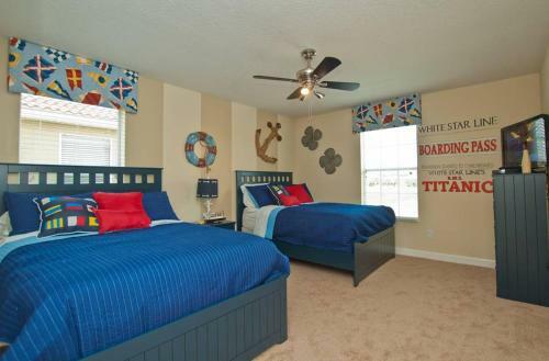 Villa Paradise Palms- 5 Bedroom Pool Home-3102pp
