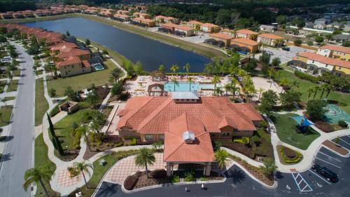 Gorgeous Townhouse With Private Pool Bv4566