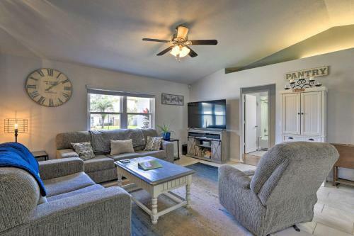 Family-friendly Retreat With Backyard Oasis!