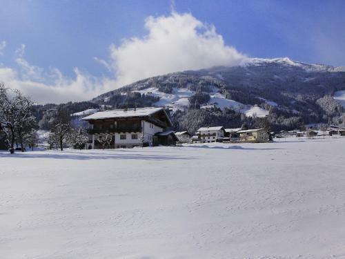 Apartment Neu I Fugen