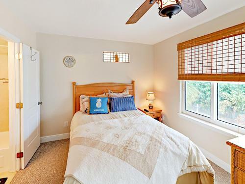 12400 Overseas Hwy Villa #7