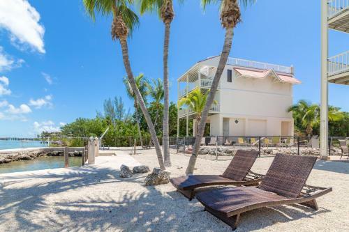 12400 Overseas Hwy Villa #7