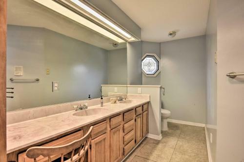 Cocoa Beach Paradise With Indoor And Outdoor Fun!