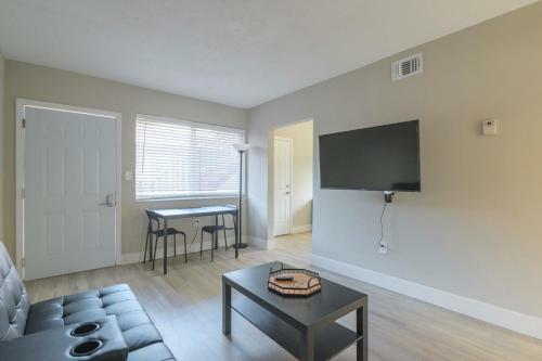 Cozy 2br Apartment In Midtown-wynwood