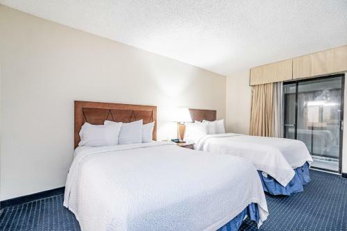 Apartamento Doral Inn And Suites