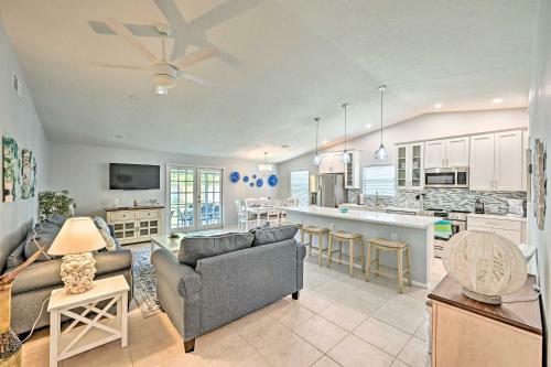 Modern Retreat With Yard Near Vanderbilt Beach!