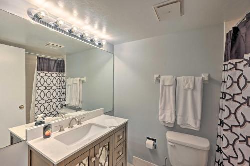 Apartamento Naples Retreat With Pool Access Less Than 2 Mi To Beach
