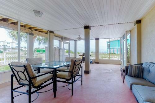 3 Bed 2 Bath Apartment In Navarre Beach