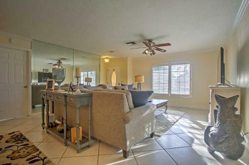 Sunny Naples Hideaway - 1 Mi To Vanderbilt Beach!