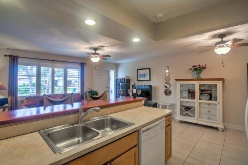 Cozy Naples Home With Lanai - 1 Mi To Bluebill Beach