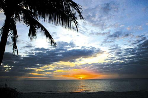 Castleton Gardens- 2nd Floor