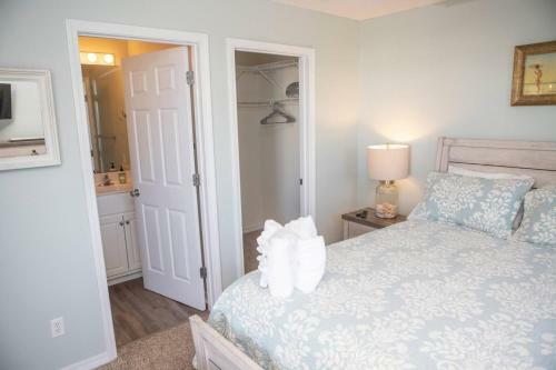Gulf Island Condos Unit 631