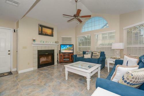 Sun Beach Club By Ocean Properties