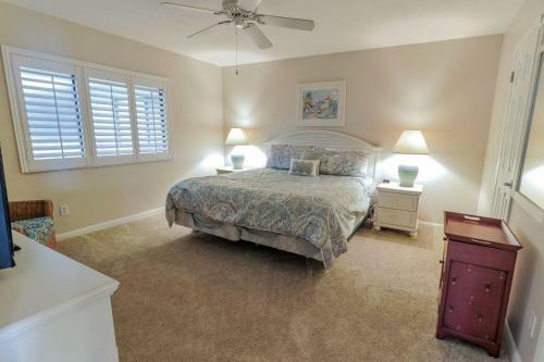 Apartamento 326 Errol By The Sea 2bdrm 2bath Ocean Front Corner Unit Condo