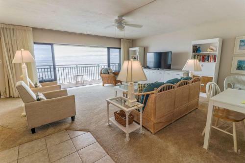 Apartamento 326 Errol By The Sea 2bdrm 2bath Ocean Front Corner Unit Condo