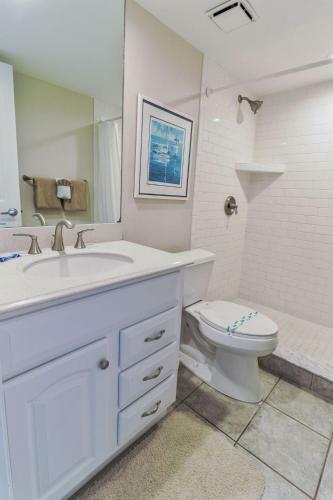 Apartamento 326 Errol By The Sea 2bdrm 2bath Ocean Front Corner Unit Condo