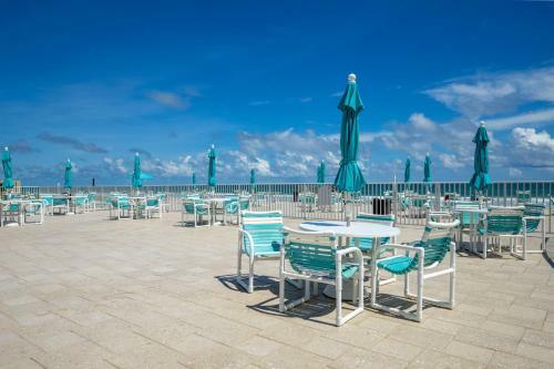 Apartamento 302 Errol By The Sea 2bdrm 2bath Ocean Front Condo