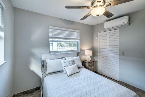Stylish Updated Getaway 2 Mi To Swim And Shop!