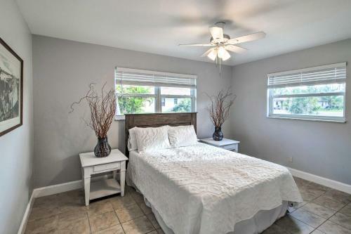 Stylish Updated Getaway 2 Mi To Swim And Shop!