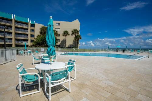 Apartamento 515 Errol By The Sea 2bdrm 2bath Ocean View Condo