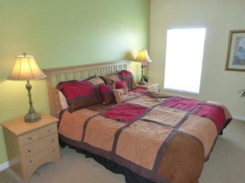 Contemporary 6 Bedroom 4 Bath Villa In Glenbrook Resort