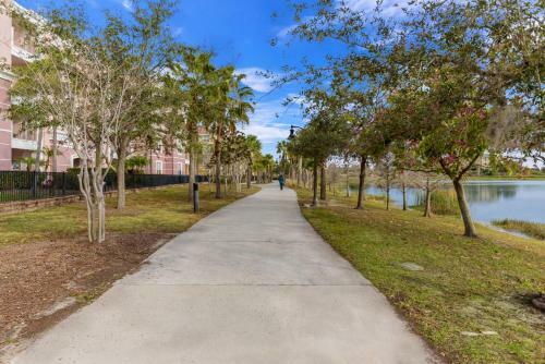 Apartamento Spring Lakeview Condo