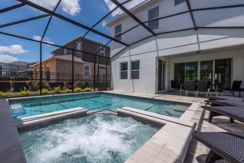 Villa Encore Resort 2110 6 Bedroom Elite Water Park