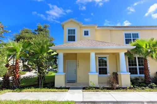 3 Bed Townhome At Serenity 17401