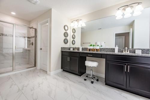 4740 Sleepy Hollow Drive Villa #221611 Villa