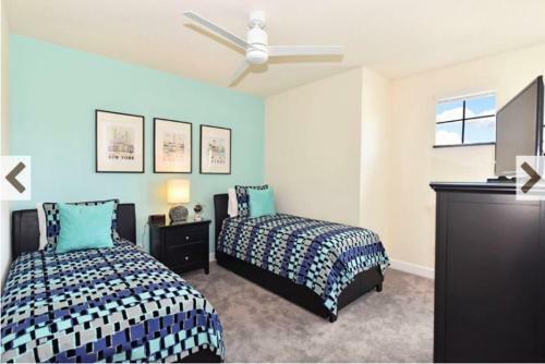 Modern 3 Bedroom 3 Bath Town Home Near Disney