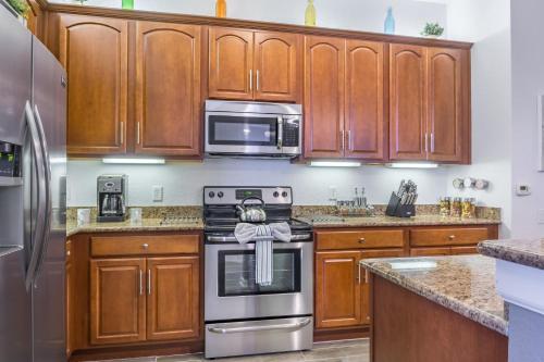 Apartamento Cayview Avenue Unit 404 Condo
